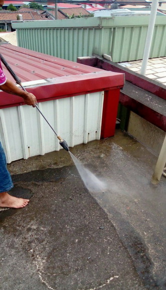 高雄新興區屋頂防水